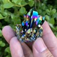 thumbnail image 3 of Natural quartz crystal titanium-coated rainbow stone - 150g, 3 of 6