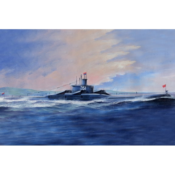 HobbyBoss 83516 Chinese Submarine Type 066G Wuhan 1/350 Scale Model Kit