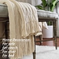 thumbnail image 5 of Manta CREVENT Home Decor, rústica, 50 x 60 pulgadas, beige/marfil, 5 of 5