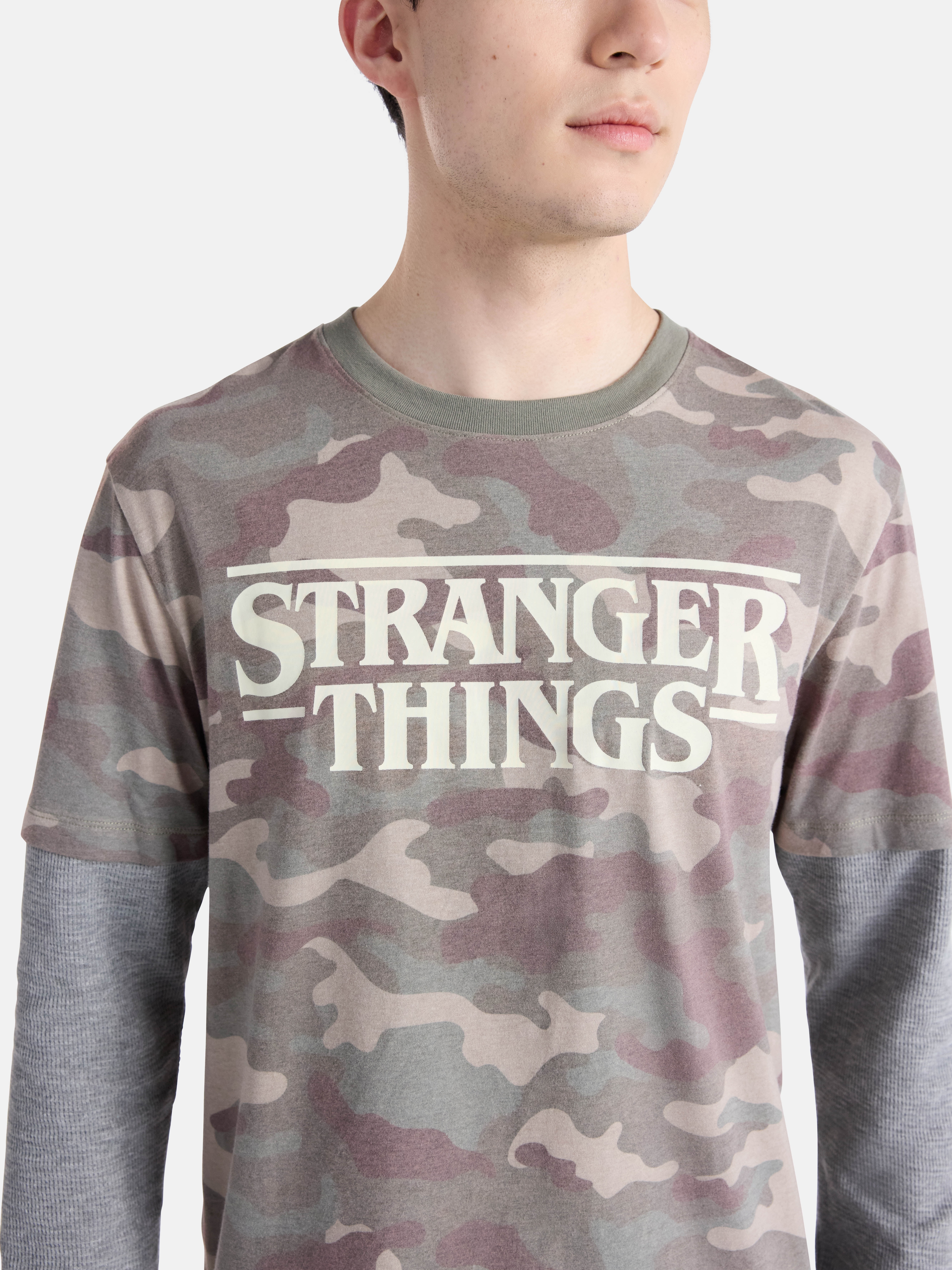 Netflix Stranger Things Graphic T-Shirt with Long Sleeve Thermal Sleeves from No Boundaries, Men’s and Big Men’s