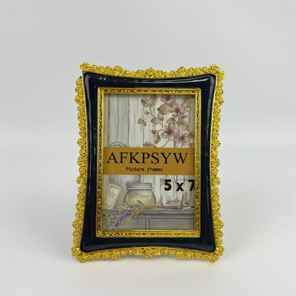 AFKPSYW Deco Picture frames,4x6 Gold Picture Frame for Picture 3.5x5, 4 x 6 with Floating Effect, up to 5 x 7 Full Display, Gold Metal Photo Frame for Vertical Tabletop, Tempered Glass Frame for Gift