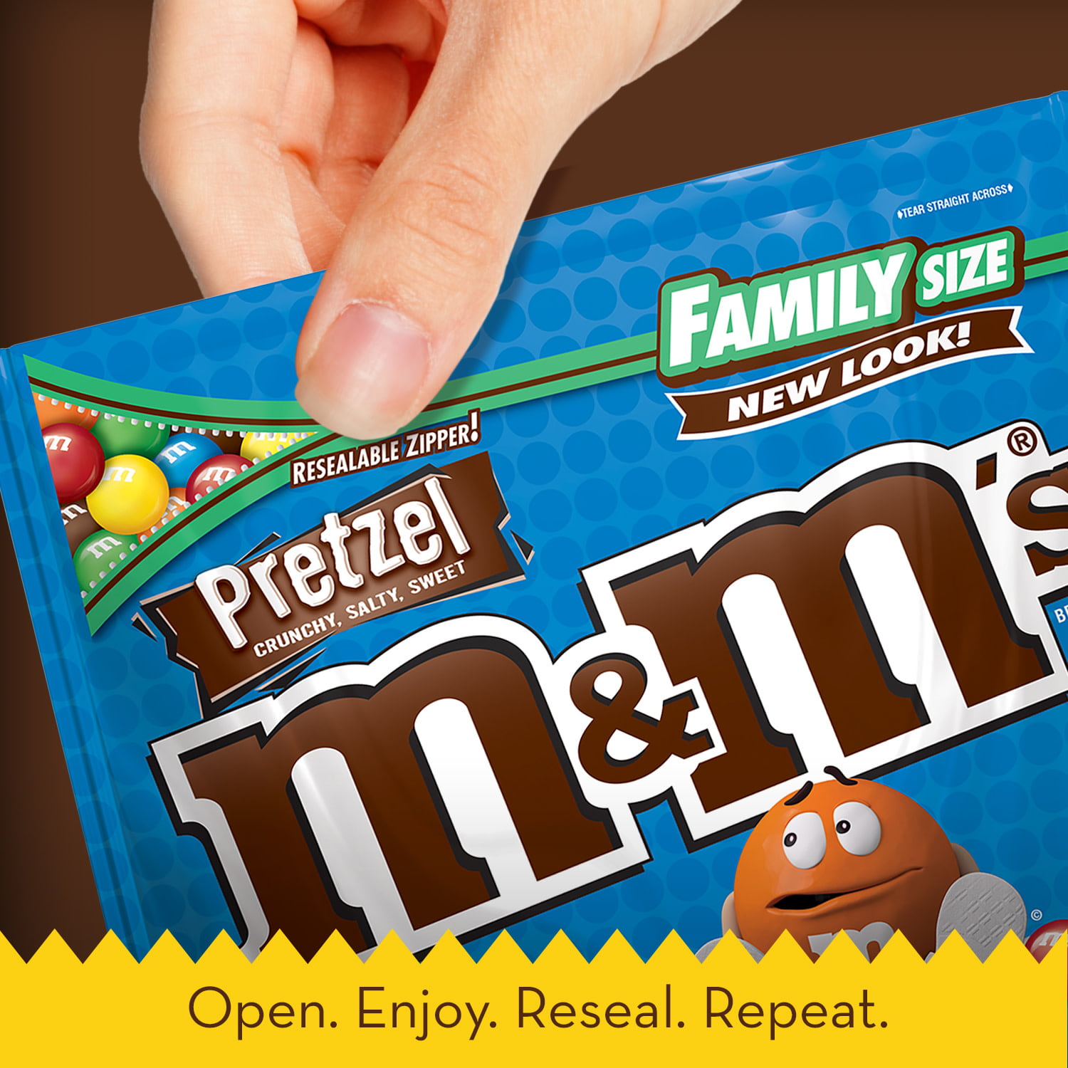 M&M's Pretzel Milk Chocolate Candy, Family Size - 15.4 oz Bag 