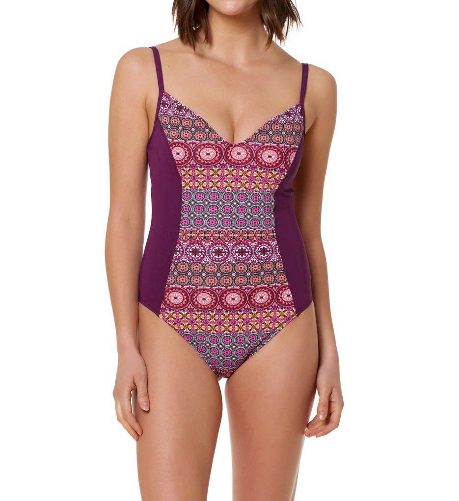 cute one piece swimsuits with underwire