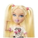 thumbnail image 5 of Muñeca de moda Bratz Stylin' Cloe con camiseta personalizable, 5 of 9