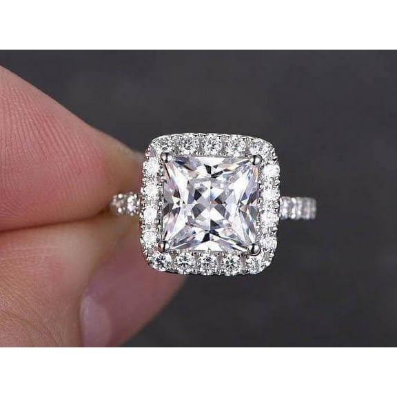 Art Deco 2.00 Carat Halo Moissanite Diamond Engagement Ring with 18k Gold Plating
