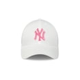 thumbnail image 2 of Gorra New York Yankees para Mujer, Curva Blanca Unitalla, 2 of 4