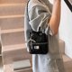 thumbnail image 4 of Bolso de cubo con cadena de diamantes estilo Chanel de alta gama para mujer, nueva tendencia de moda 2025, bolso bandolera versátil, 4 of 5