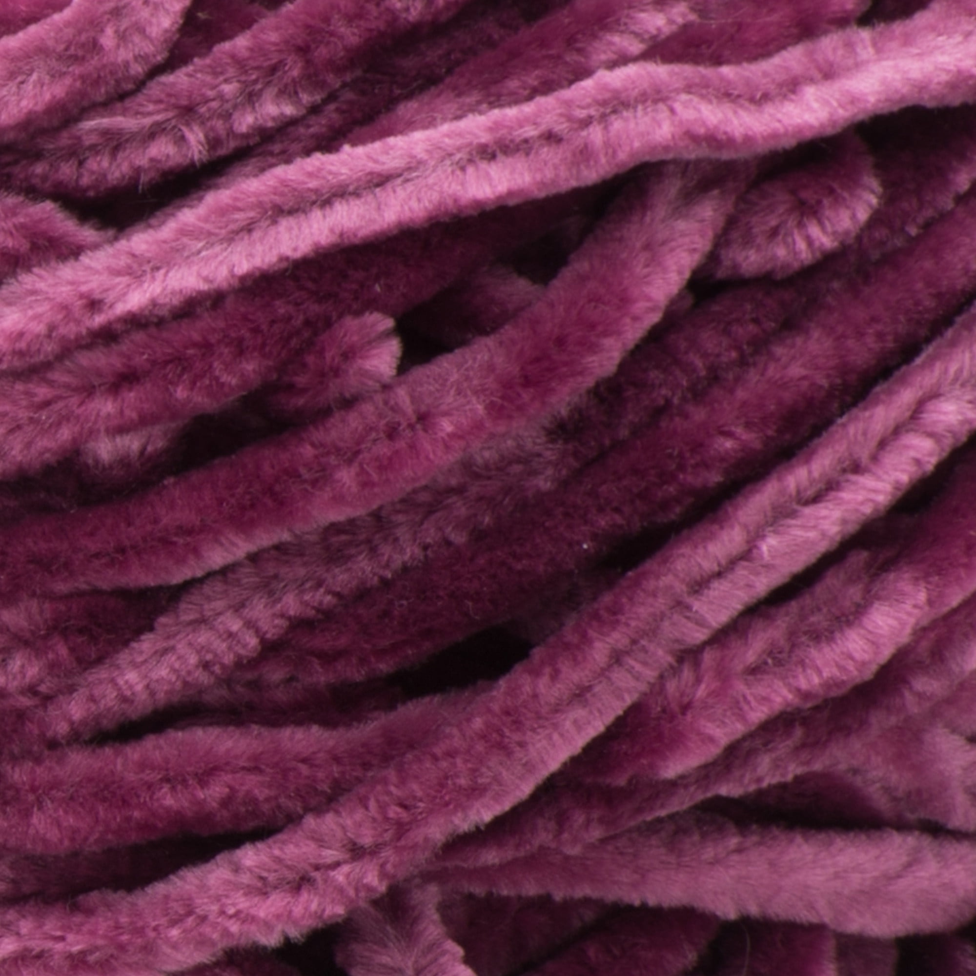 Bernat® Fil Velvet™, Polyester #5 Volumineux, 10,5oz/300g, 315 Yards