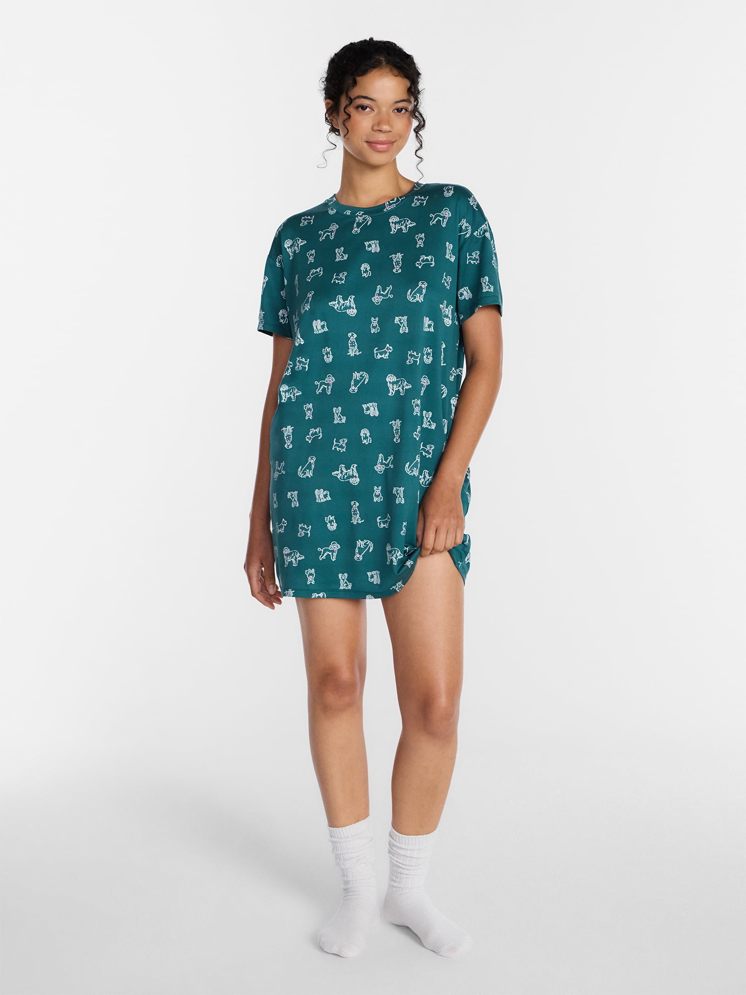 Joyspun Women's Dreamy Soft Collection Short Sleeve Sleepshirt, Sizes S/M to 2X/3X