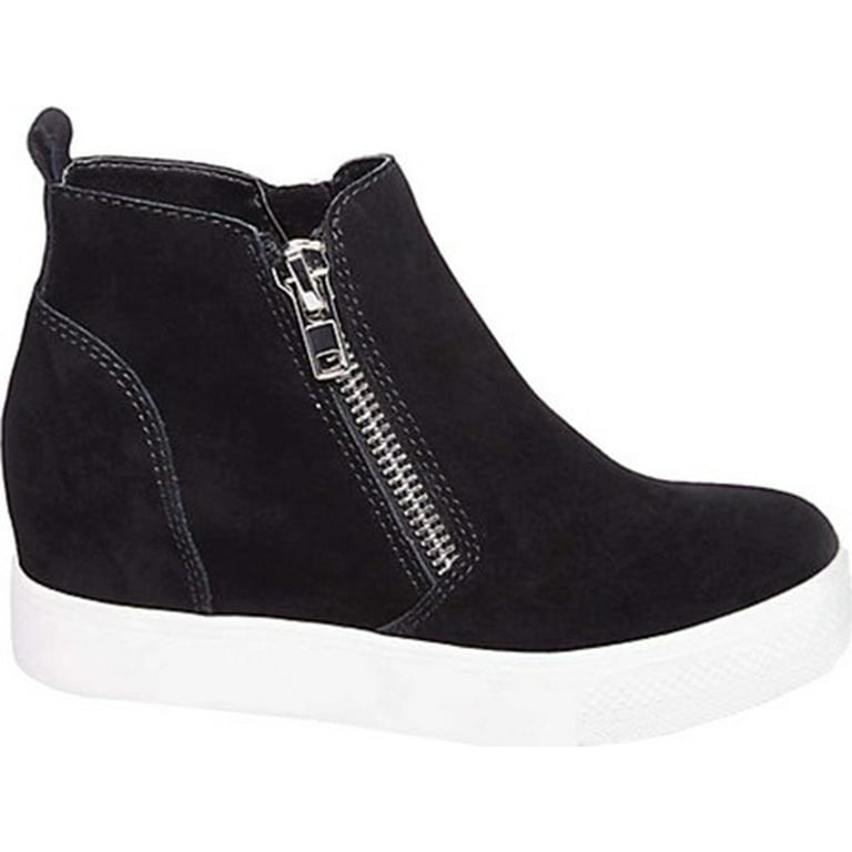 Steve madden top wedgie perforated