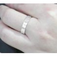 thumbnail image 4 of Anillo Color Plata Para Hombres de Acero Inoxidable Banda Delgada, 4 of 6