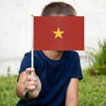 thumbnail image 4 of Banderas de Vietnam ASUNO, paquete de 20, 14 x 21 cm, poliéster, 4 of 6