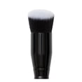 thumbnail image 2 of Blush Brush e.l.f. Camo Liquid con cerdas suaves y densas, vegano, 2 of 5