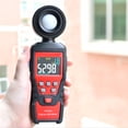 thumbnail image 3 of Riwesomey Medidor de luz, botón de alta precisión, iluminómetro Digital ligero, medidores de prueba antideslizantes, detección de reparación Medidores de medidas dimensionales rojo 1, 3 of 6