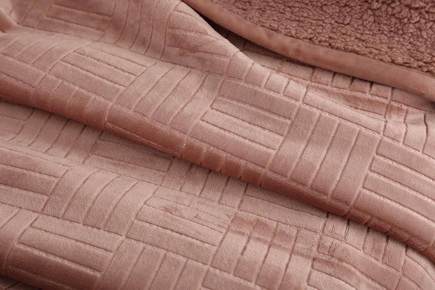 JETÉ EN PELUCHE SURDIMENSIONNÉ Taille 127cm x 178cm