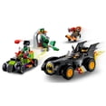 thumbnail image 2 of Set LEGO Super Heroes Batman vs. The Joker: Persecución en el Batmobile 76180, 2 of 3