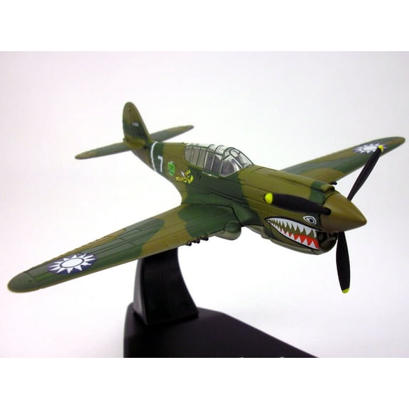 Curtiss P40 E Warhawk Fighter Plane 1st Pursuit Squadron Kunming, China (1944) 1/72 Diecast Model Airplane by Oxford Diecast