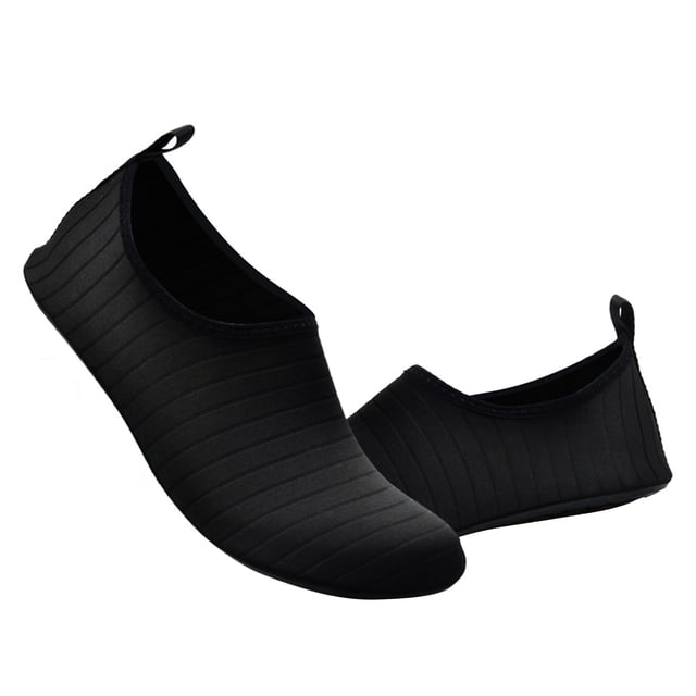 Flotador Inflable Zapatos de agua, calcetines acuáticos de secado rápido descalzos para mujeres y hombres (negro 44-45) Tmvgtek Deportes Acuáticos