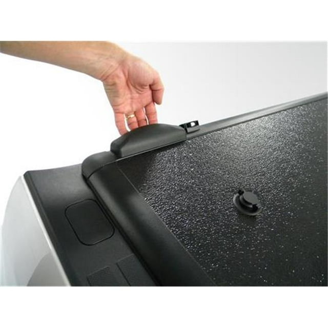 EXTANG 62940 Encore Couvercle à Trois Plis Verrouillable avec Boulon à une Touche et 44; Noir