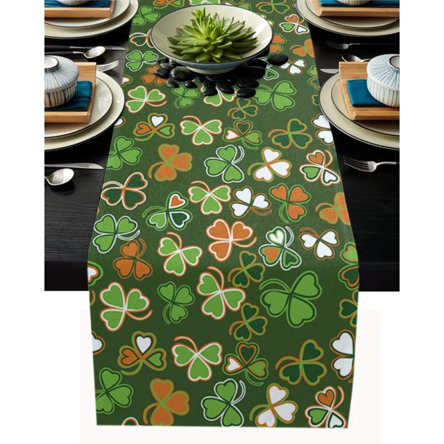 St. Patrick's Day Cotton Linen Dining Table Runner Green Lucky Shamrock Leaves Non-Slip Heat Resistant Table Runners for Family Dinner Kitchen Table,13x70 Inch