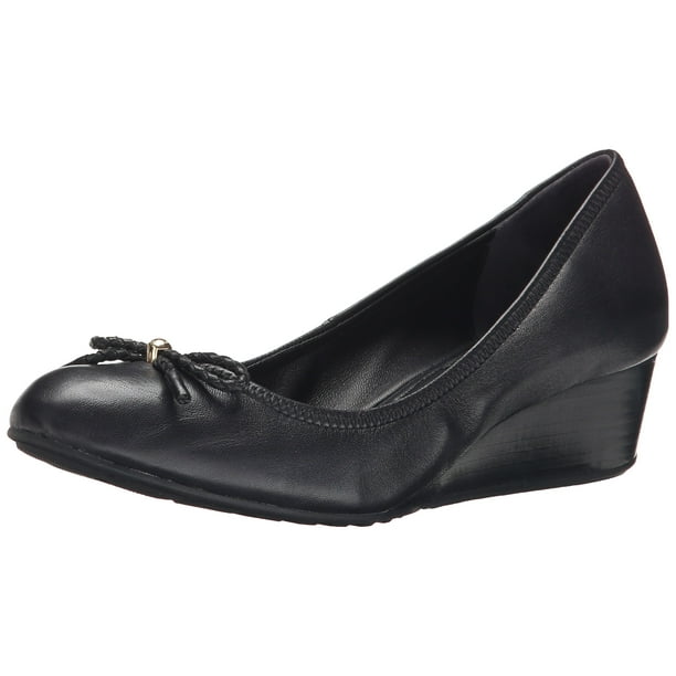 cole haan closed toe wedge