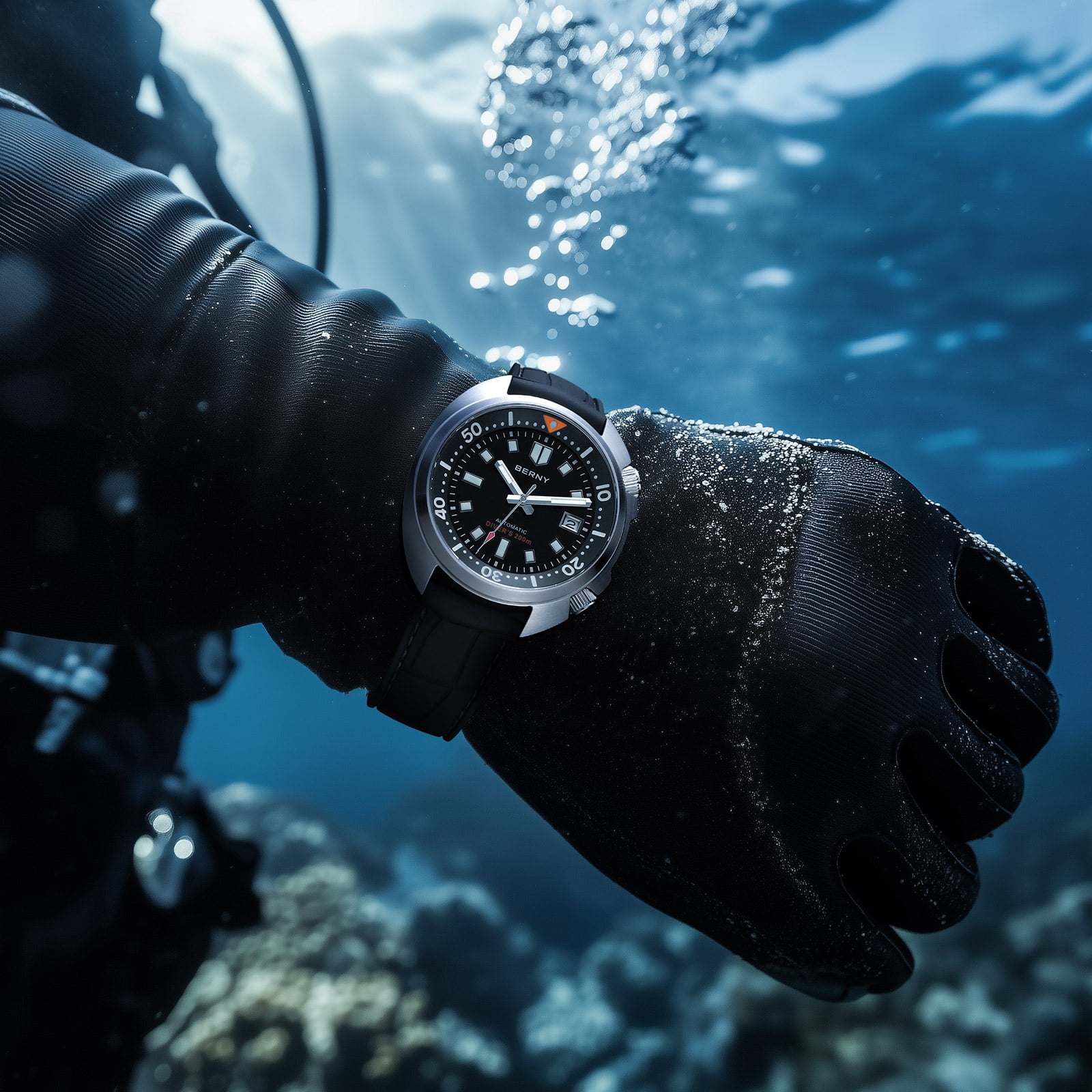 BERNY Automatic Dive Watches for Men, Sport 200M Waterproof Analog Mechanical Watch with Date Display, Super Luminous, Silicone Strap, Sapphire Crystal, Fashion Men's Diver Watch (Black)