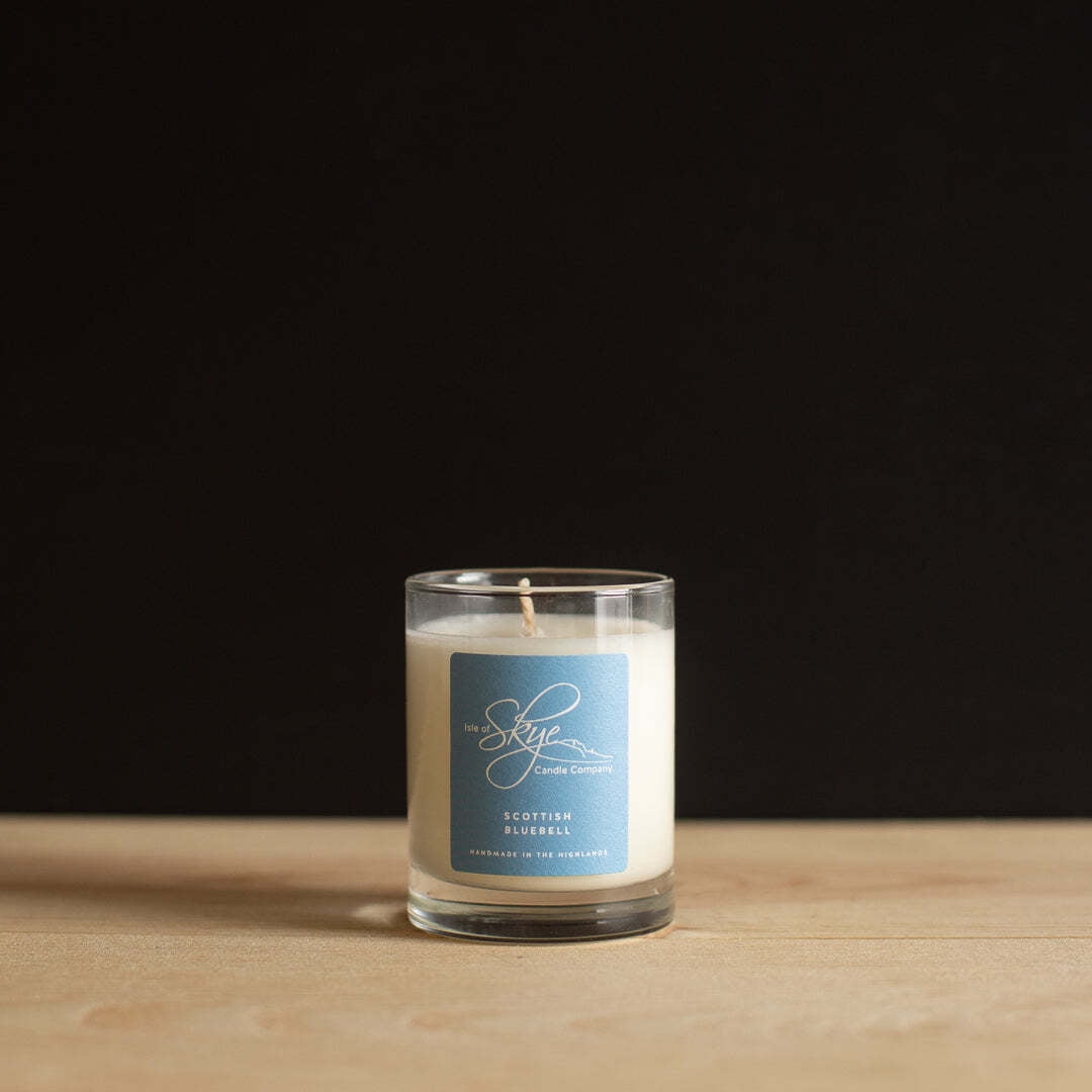Isle of Skye Candle Co. Scottish Bluebell 100% Natural Blend of Soya Wax and Botanical Oils, 20h Candle Made in Scotland