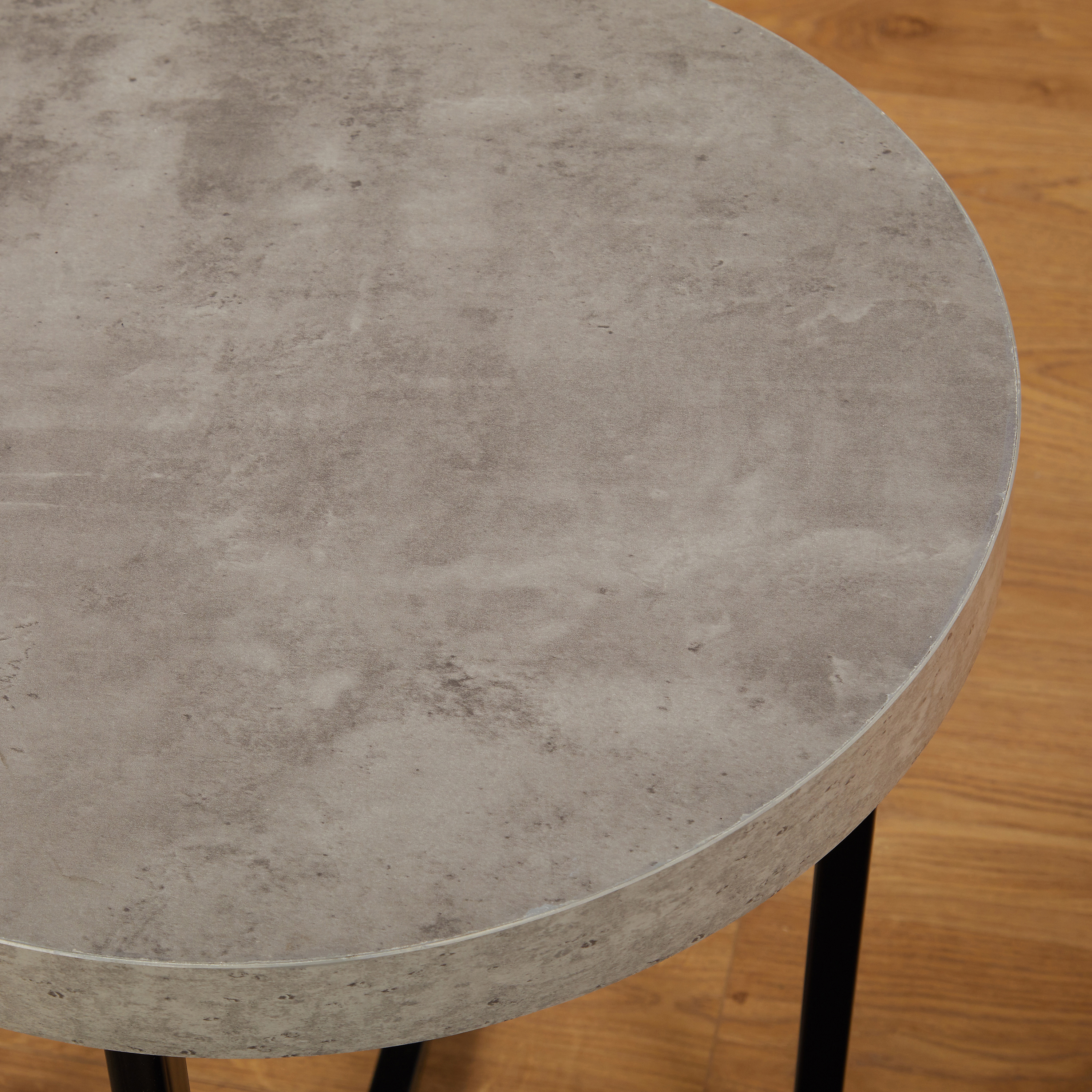 TMS Benjamin Contemporary Round End Table with Gray and Black Crisscross Base