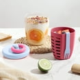 thumbnail image 4 of Vaso para fruta para llevar con doble desagüe y tenedor incorporado | Envase ligero para ensaladas y preparación de comidas | Vaso portátil para el almuerzo en el trabajo o la escuela, 4 of 6