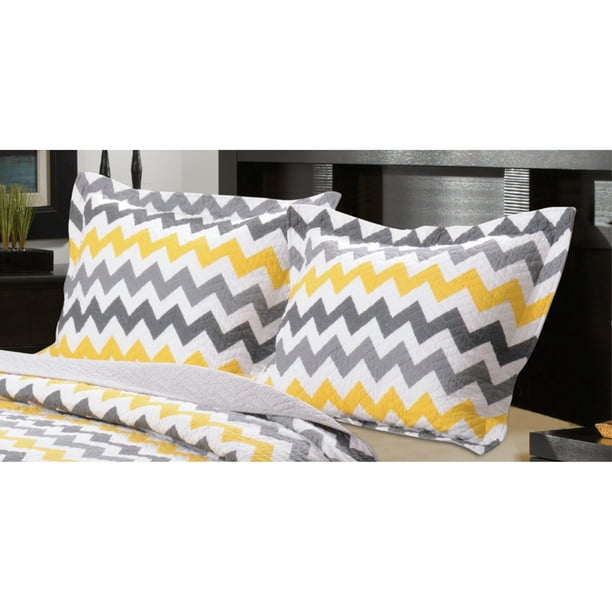 36 x 20 Inches King Size Pillow Sham with Chevron Pattern, Yellow and