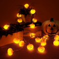 thumbnail image 3 of Cadena de luces de Halloween de 3 m y 20 luces LED con forma de calabaza, funciona con pilas, IP65, impermeable, para decoración de interiores y exteriores, para dormitorio, fiesta de, 3 of 7