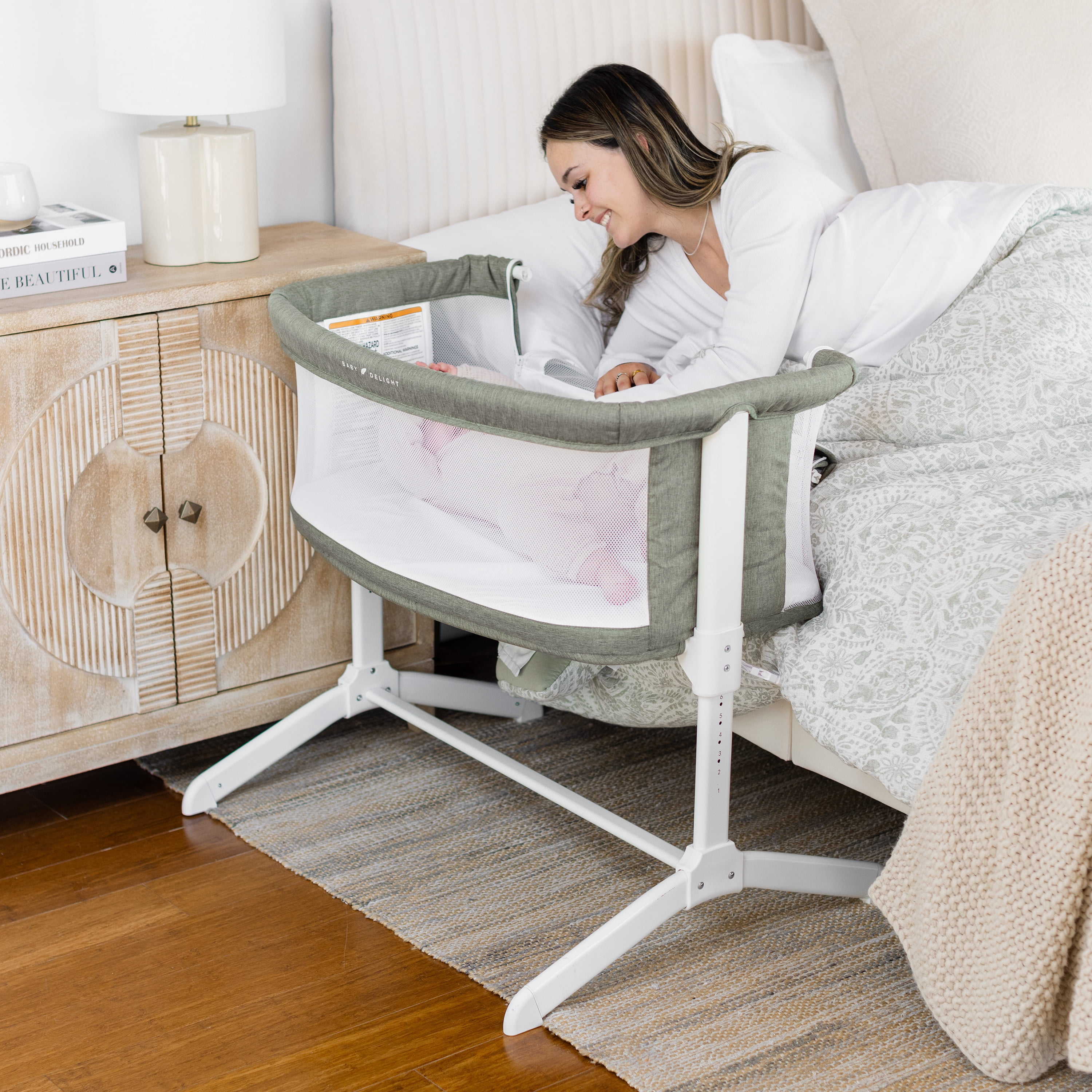 Baby Delight Beside Me Serenity Infant Bassinet and Bedside Sleeper, Sage