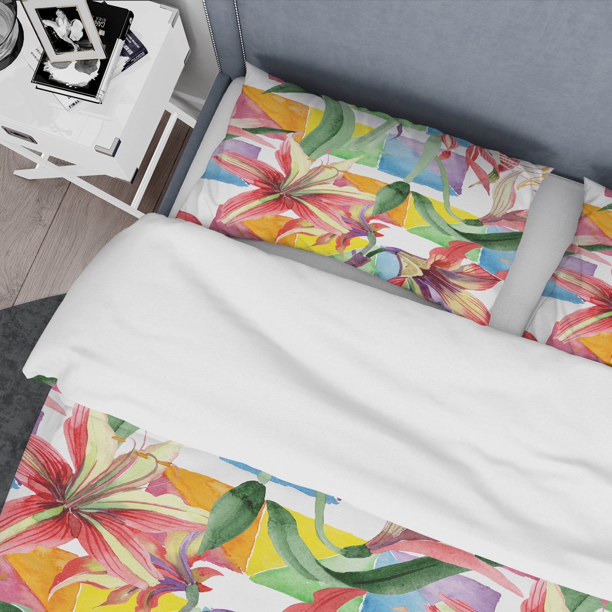 Designart 'Retro Floral Botanical I' Mid-Century Modern Duvet Cover Set