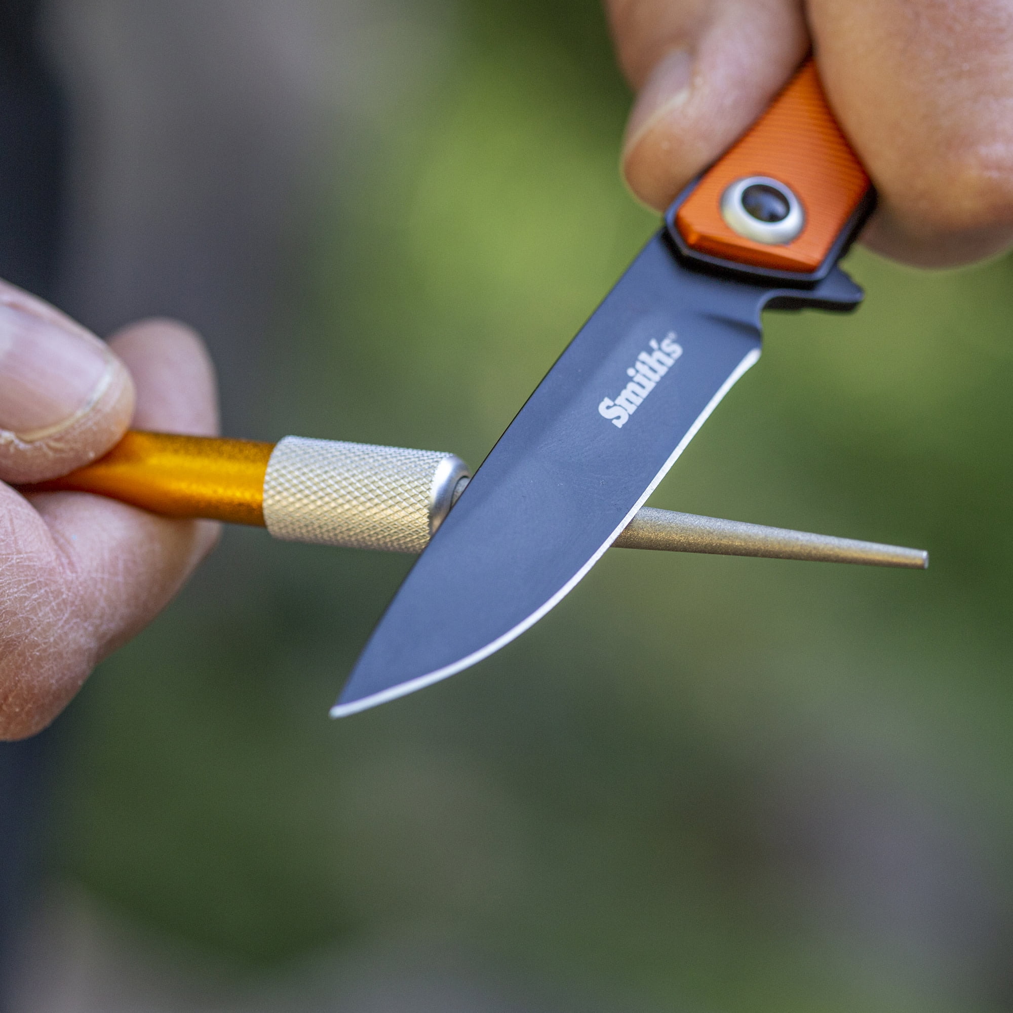 Smith’s DRET Diamond Retractable Sharpener – Gold