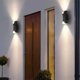 thumbnail image 4 of Lámpara de pared LED de doble cabezal resistente al agua con acabado en oro negro y brillo cálido de 3000 K para exteriores, 6 W, 150 mm de longitud, 4 of 5