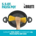 thumbnail image 2 of Olla para pasta antiadherente Bialetti de aluminio de 5.5 cuartos con tapa coladora y asas, ovalada, antiadherente y sin PFOA, color negro, 2 of 5