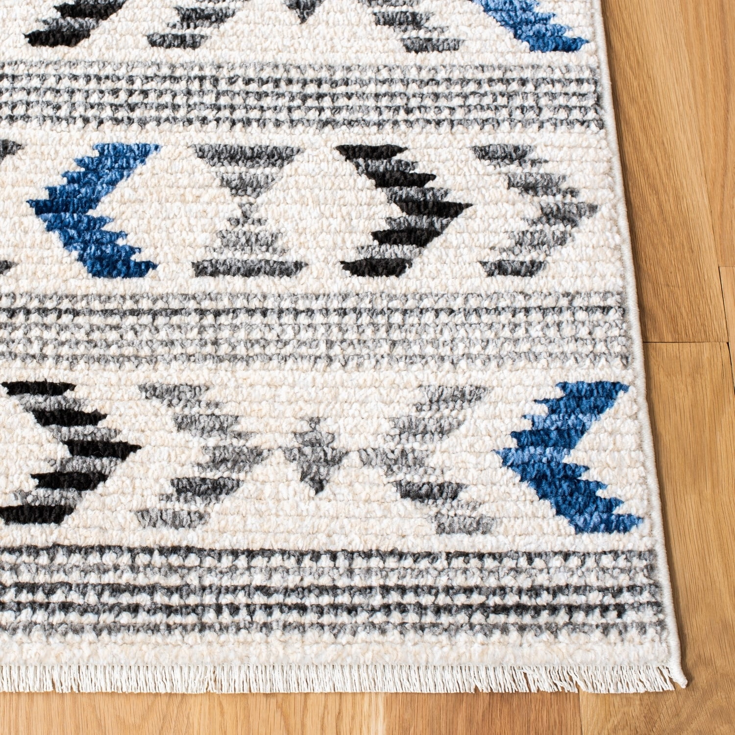 Safavieh Sedona Zoolander Geometric Striped Area Rug or Runner