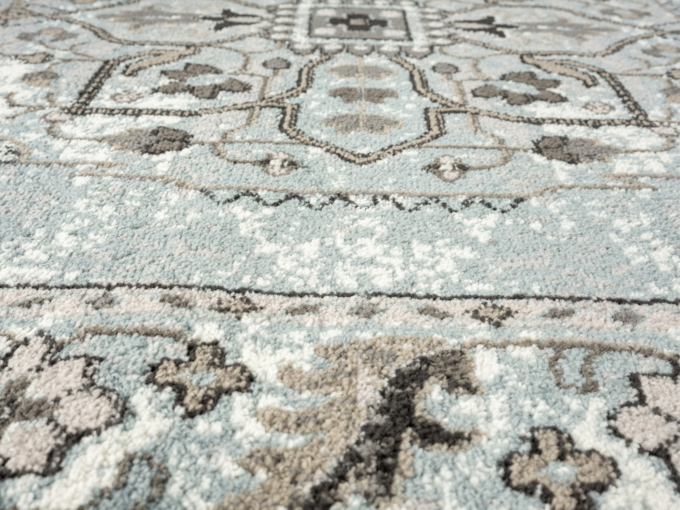 VCNY Home Victoria Floral Medallion Low Pile Indoor Area Rug, Grey, 8' x 10'