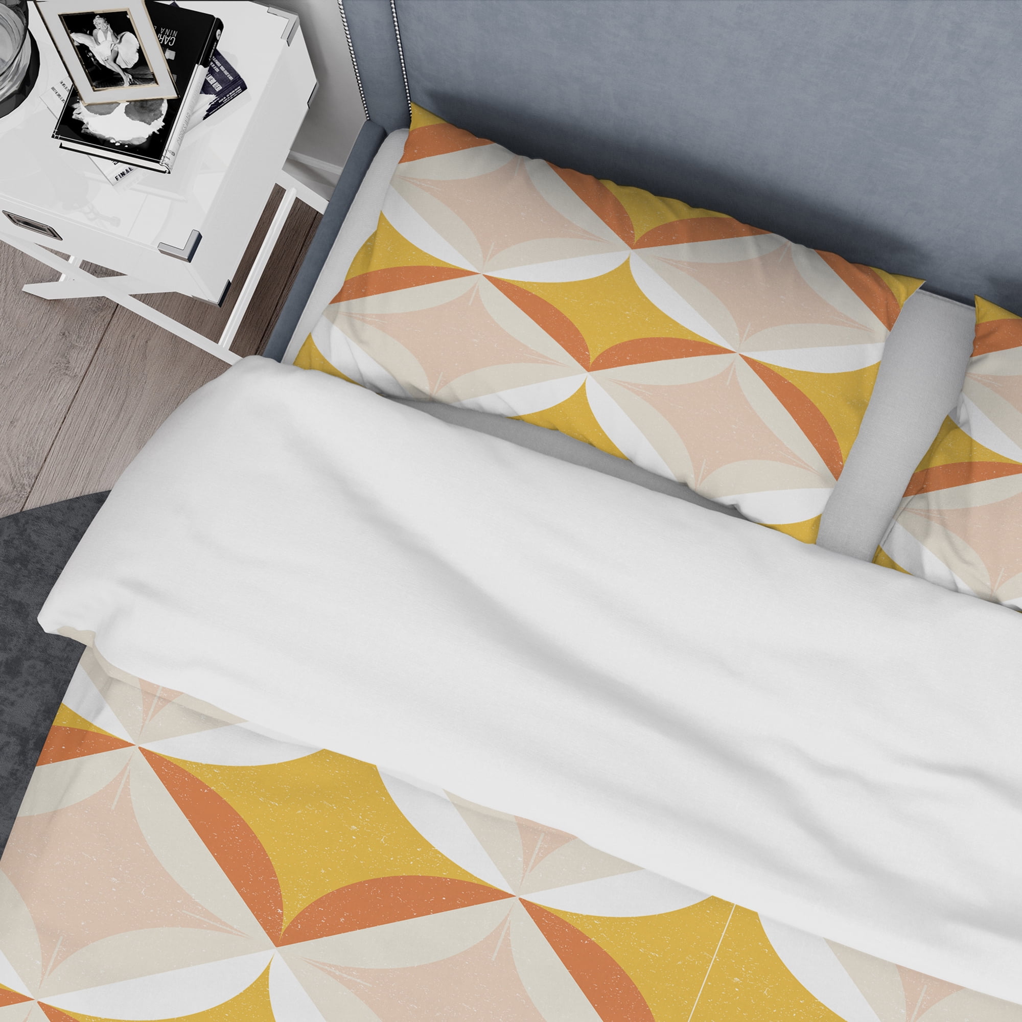 Designart 'Retro Abstract Design XII' Mid-Century Modern Duvet Cover Set
