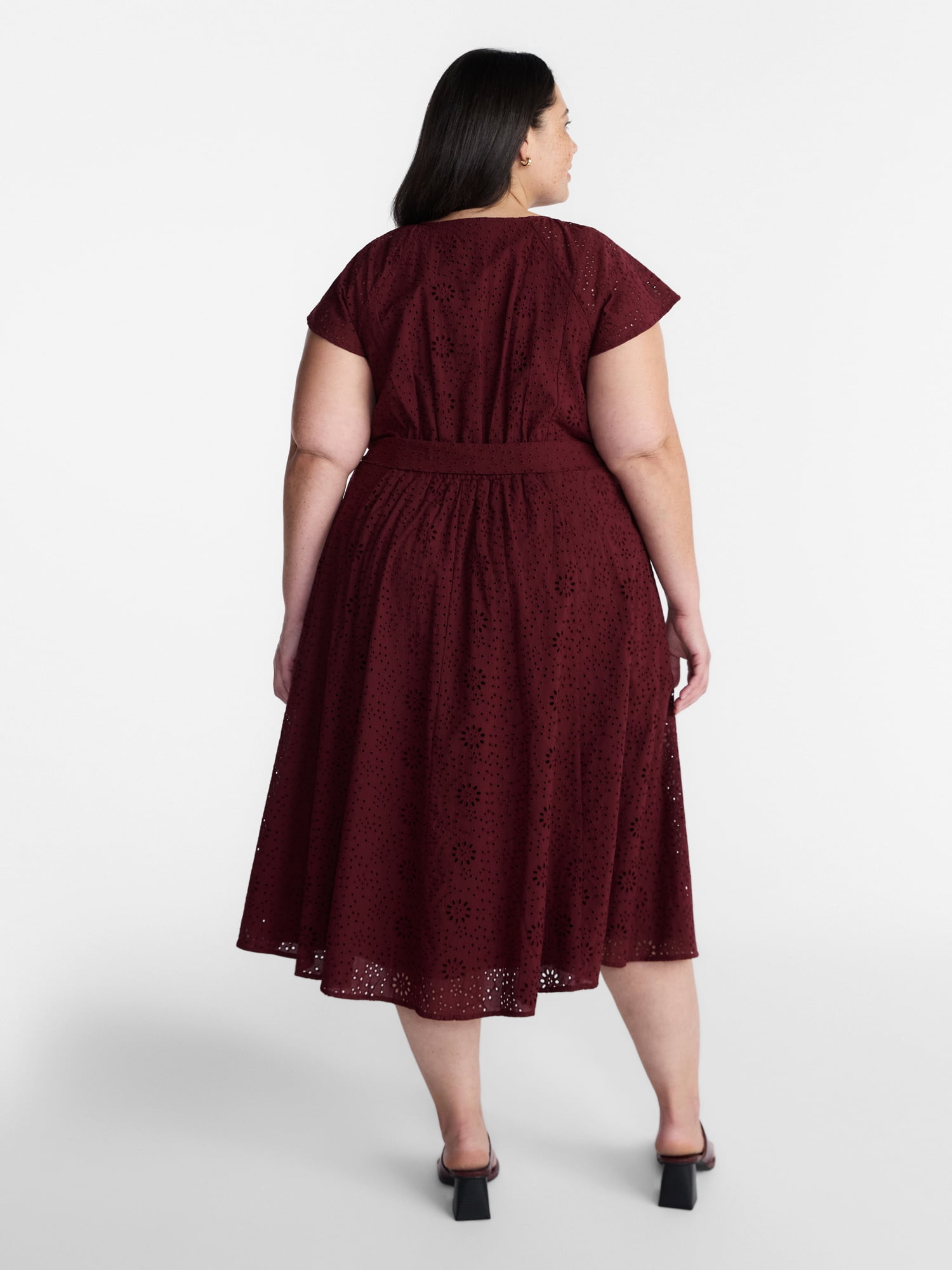 Terra & Sky Women’s Plus Cotton Eyelet Fit and Flare Dress with Short Sleeves, Sizes 0X-5X