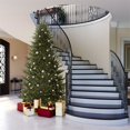 thumbnail image 2 of Vickerman 90" Arbre de Noël Artificiel Non Éclairé Sapin Frais en Vert, 2 of 3