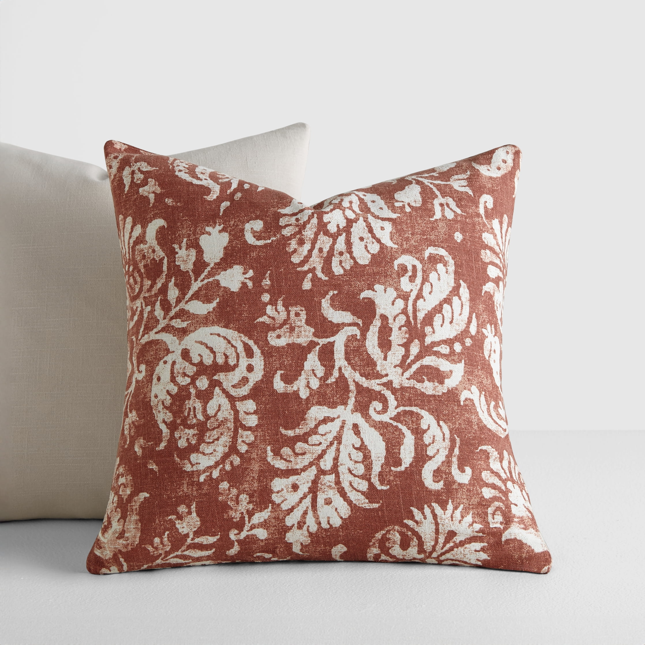 Noble Linens 2-Pack Cotton Slub Decor Throw Pillows - Distressed Floral Rose