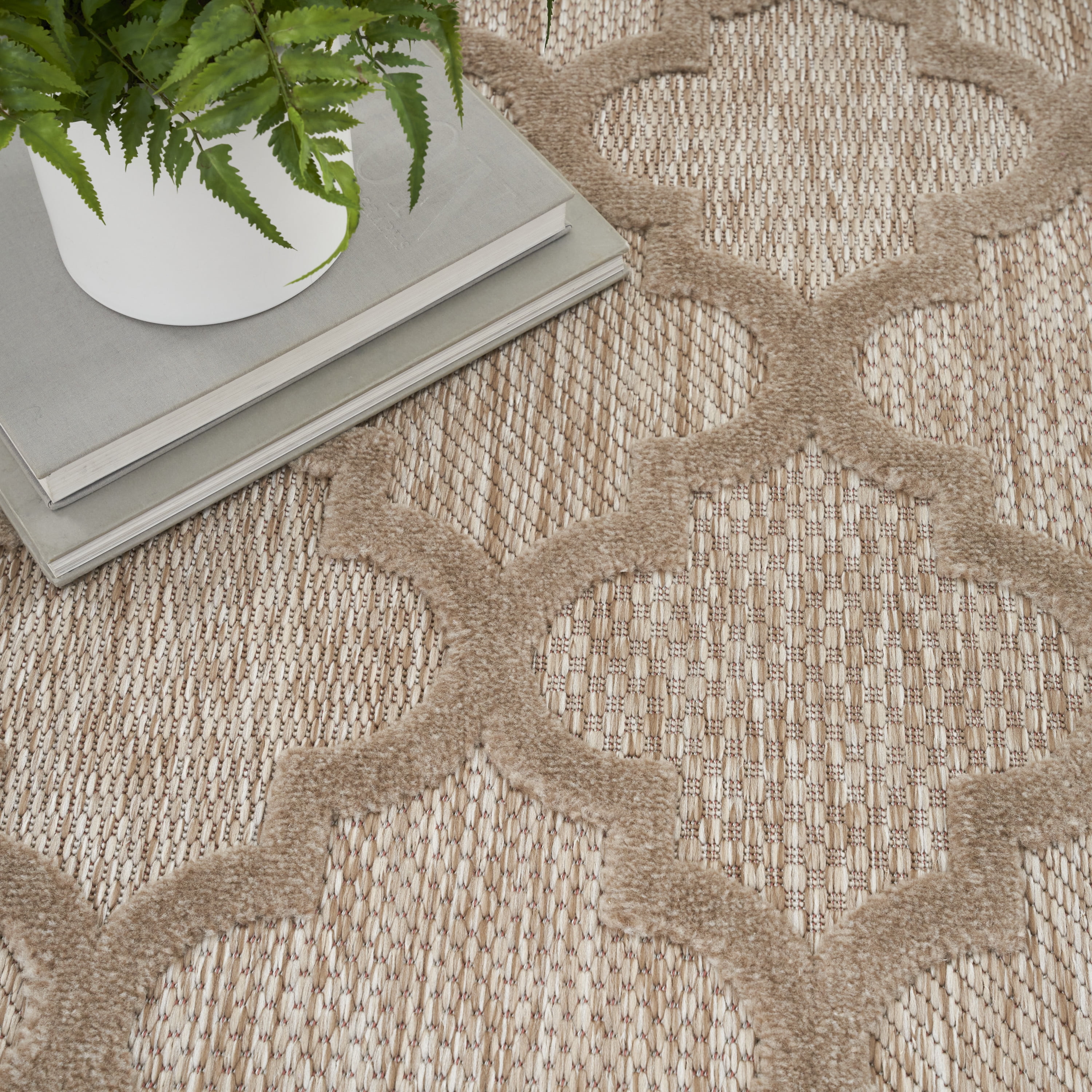 Nourison Easy Care Indoor/Outdoor Natural Beige 5' x 7' Area Rug, (5x7)