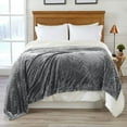 thumbnail image 4 of Home Fashion Designs Reversible Berber and Sculpted Velvet Plush Bed Blanket, 4 of 7