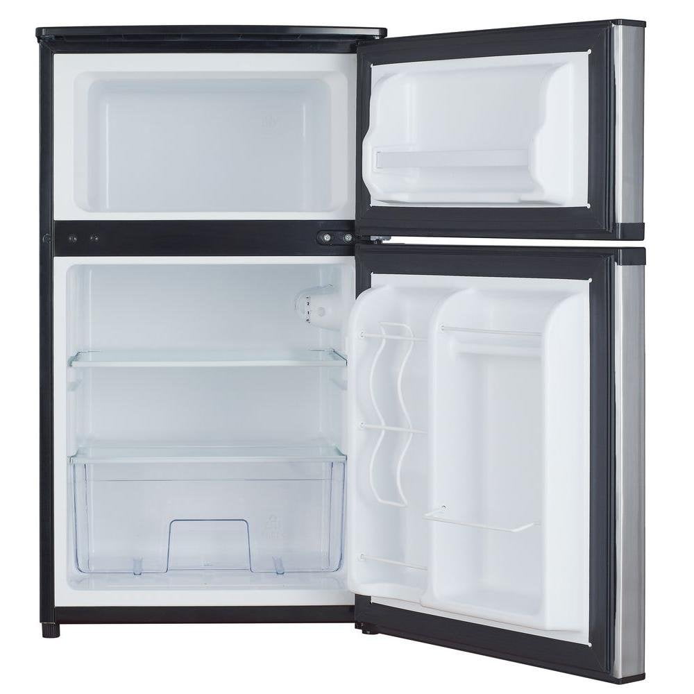 Magic Chef 3.1-cu. ft. Mini Refrigerator with Top Freezer in Stainless Look