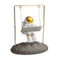 thumbnail image 1 of Lindo decoración de escritorio estatua de resina estatuilnos 3 Gloria figuritas portátiles de astronautas, 1 of 7
