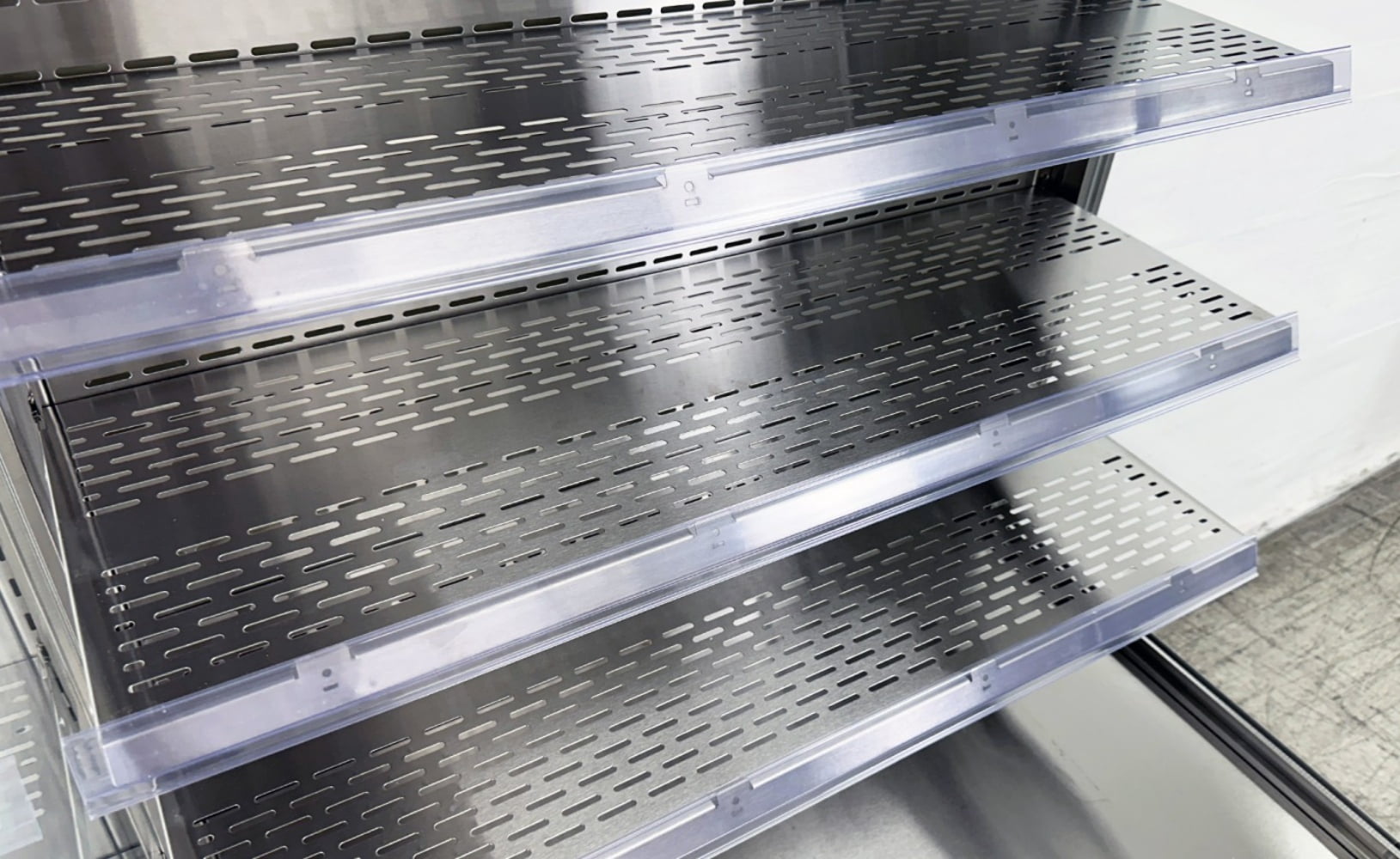 Cooler Depot  40" wide, 13.4 cu.ft Commercial Open Air Slope Merchandiser, ETL Certified.