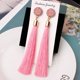 thumbnail image 2 of Aretes colgantes con borlas de hilo largo con flores de rosa para mujer, aretes llamativos con borlas bohemias para mujer, 2 of 3