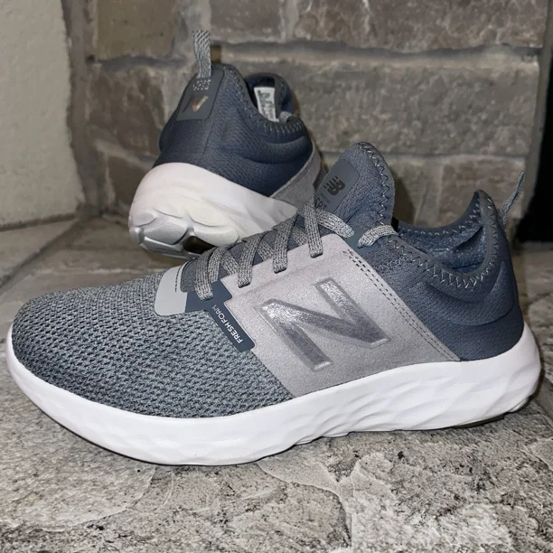 Mint 2021 New Balance Fresh Foam SPT v2 Extra-Wide Suede Shoe Sneaker 9.5 4E Men
