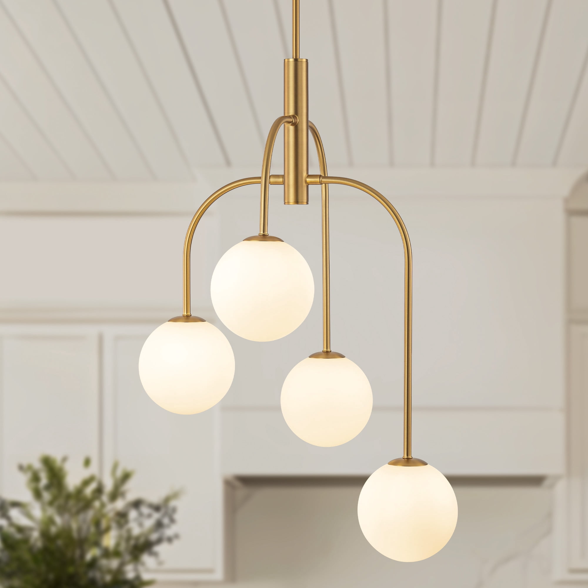 Gold Modern Chandelier Milk Glass Globe 4-Light Chandelier Brass Gold Pendant Light Fixture Industrial Iron Ceiling Light Fixture for Kitchen Island Bedroom